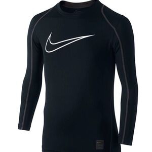Nike fit pro dri-fit long sleeve. Boys medium